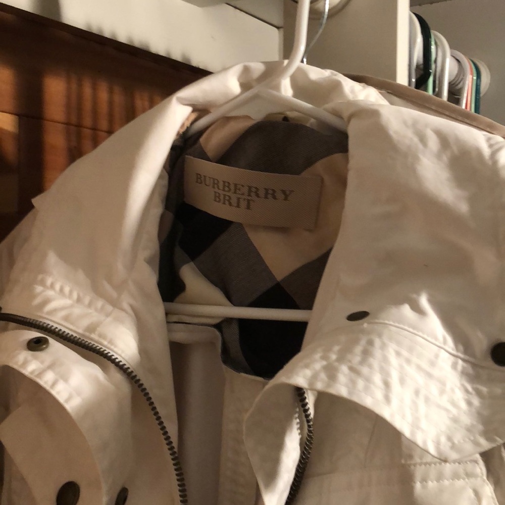 White mini Burberry Trench style Coat